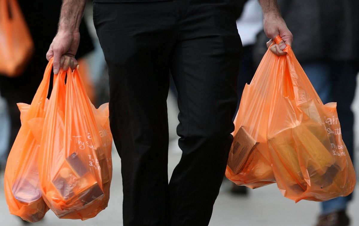 Скільки коштуватимуть пластикові пакети з 1 лютого