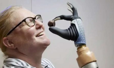 Учені створили неймовірно мобільний і легко керований протез руки (відео)