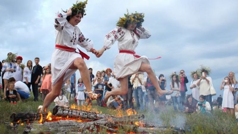 Івана Купала 2024: дата і традиції